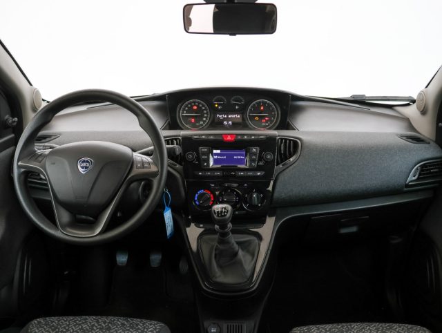 LANCIA YPSILON 1.0 FIREFLY S&S HYBRID SILVER *P - foto 13