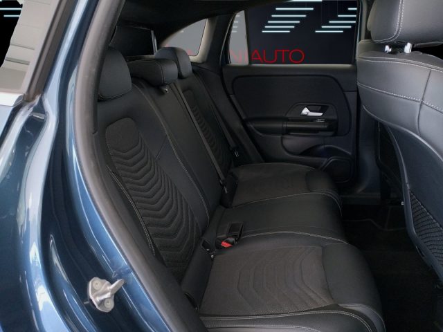 MERCEDES-BENZ GLA 180 D AUTOMATIC SPORT KM 73.000 IVA  - foto 17