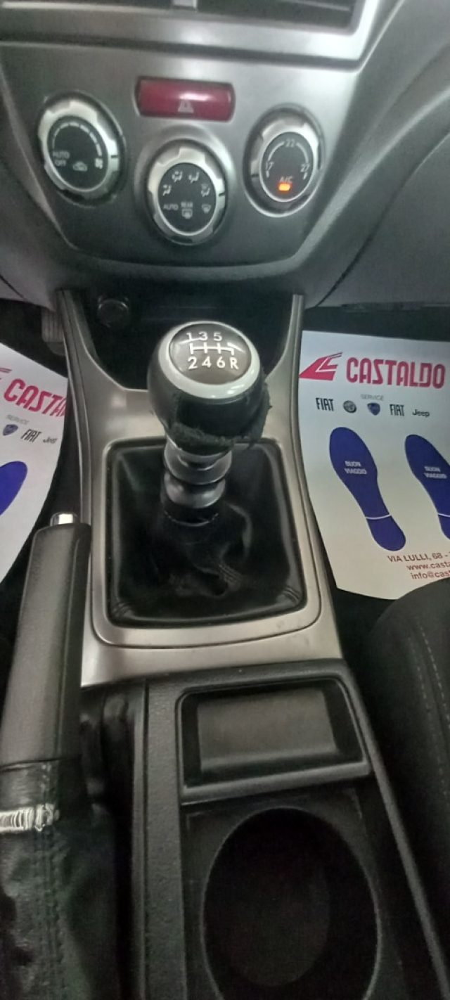 SUBARU IMPREZA 2.0D COMFORT - foto 12