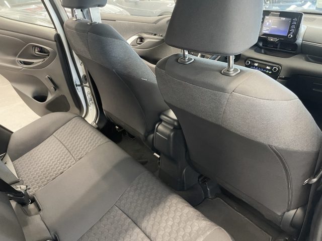 TOYOTA YARIS 1.5 HYBRID 92 CV E-CVT BUSINESS - foto 11
