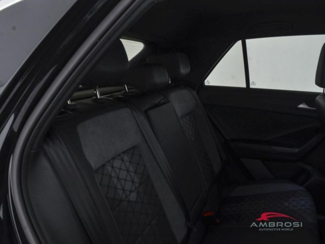 VOLKSWAGEN KTM T ROC 2.0 TDI R-LINE 150CV DSG - foto 11