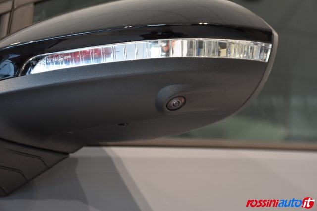 VOLKSWAGEN GOLF GTE 1.5 E-HYBRID 272 CV DSG + DC - foto 37