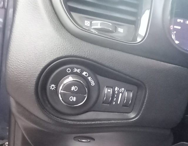 JEEP RENEGADE 1.3 T4 190CV PHEV 4XE AT6 LIMITE - foto 17
