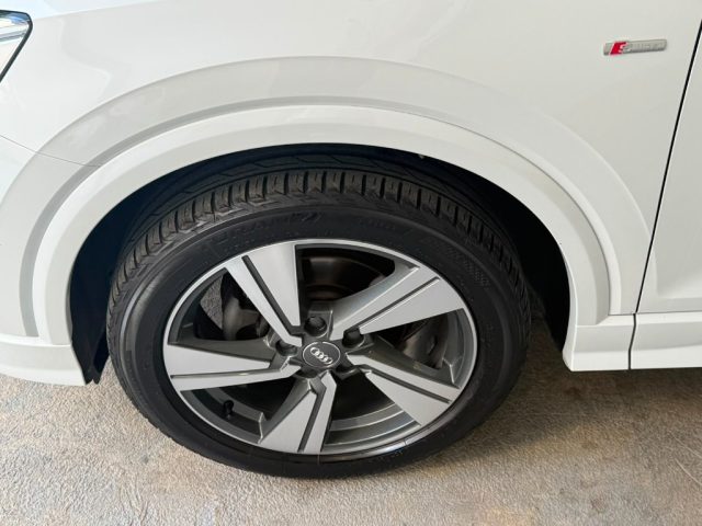 AUDI Q2 35 TFSI - foto 21