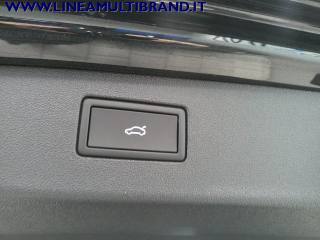 VOLKSWAGEN Tiguan usata, con Autoradio