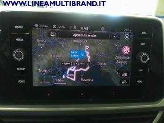 VOLKSWAGEN T-Roc usata, con Touch screen