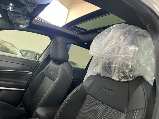JEEP Avenger usata, con Controllo automatico clima