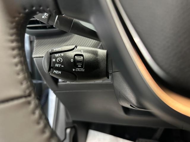 PEUGEOT 208 NOLEGGIO - ALLURE HYBRID 145 E-D - foto 18