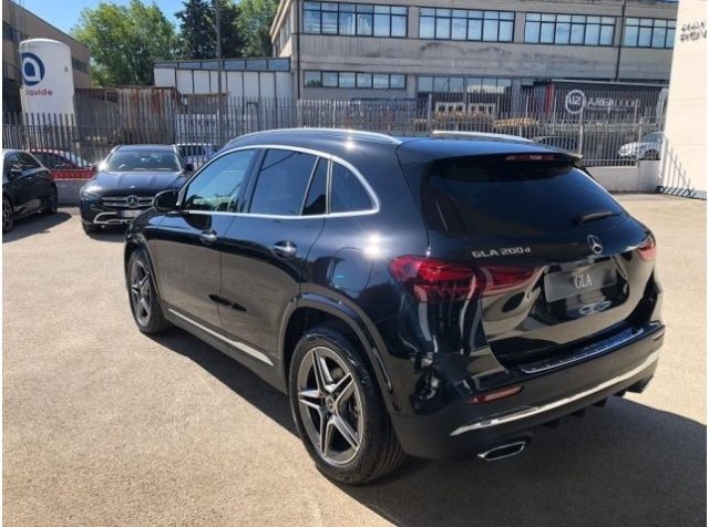 MERCEDES-BENZ GLA 200 D AUTOMATIC 4MATIC AMG LINE ADVA - foto 20