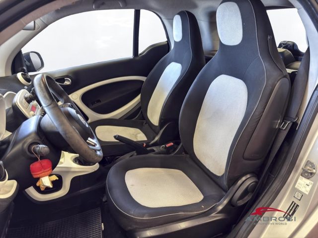 SMART FORTWO 90 0.9 TURBO PASSION - foto 11