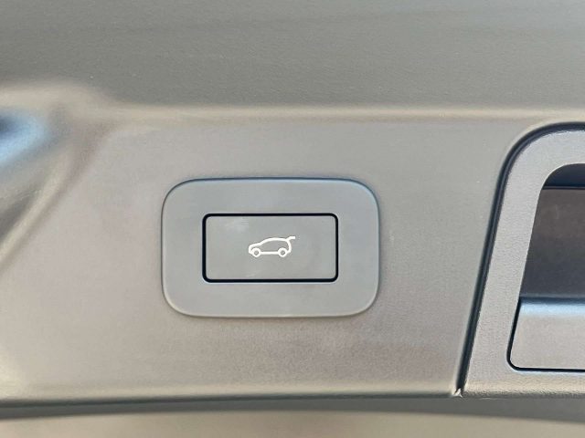 LAND ROVER RANGE ROVER VELAR RANGE ROVER VELAR 2.0D I4 204 CV - foto 11