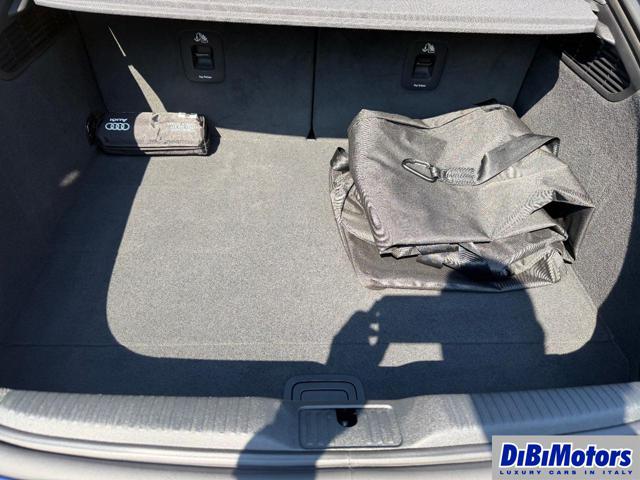 AUDI TT 40 TFSI S TRONIC GAR 02 2028 KM  - foto 14