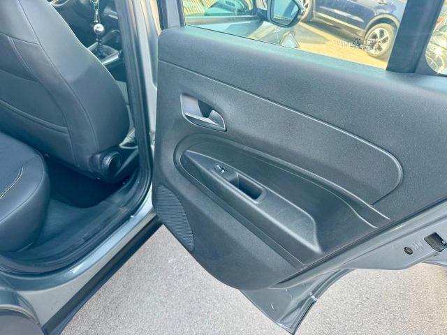 JEEP AVENGER 1.2 TURBO 100 CV ALTITUDE - foto 22