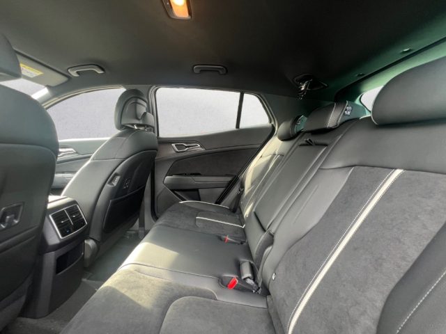 KIA SPORTAGE 1.6 CRDI MHEV DCT7 GT-LINE - foto 8