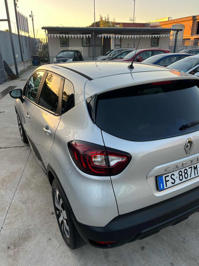 RENAULT CAPTUR DCI 8V 110 CV START&STOP ENERGY - foto 9