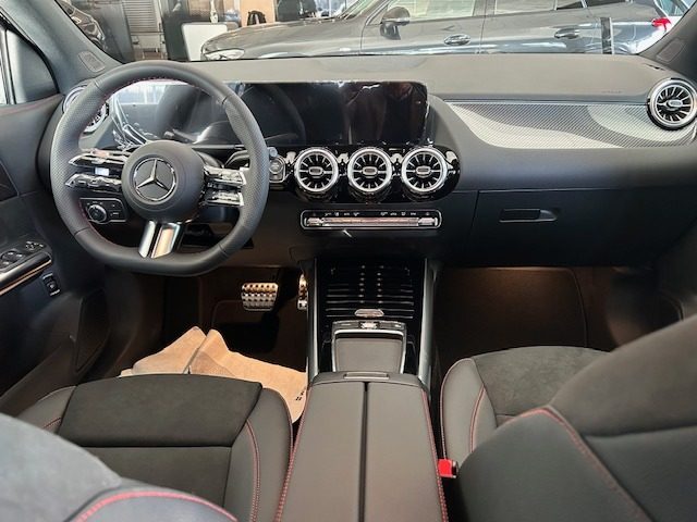 MERCEDES-BENZ GLA 200 D AUTOMATIC  AMG LINE EXTRA - foto 6