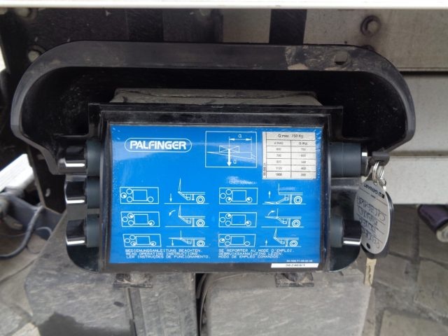 PEUGEOT BOXER 435 2200 BLUEHDI 140CV FURGONATO - foto 16