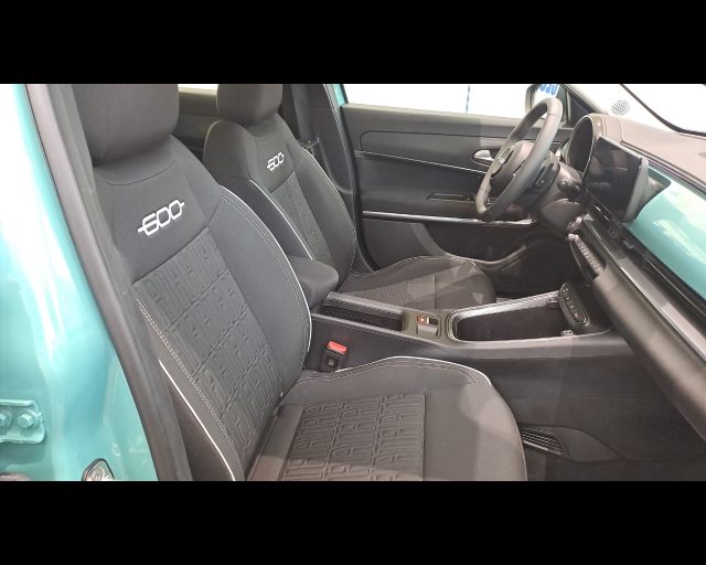 FIAT 600 1.2 HYBRID 145CV AUTO - foto 23