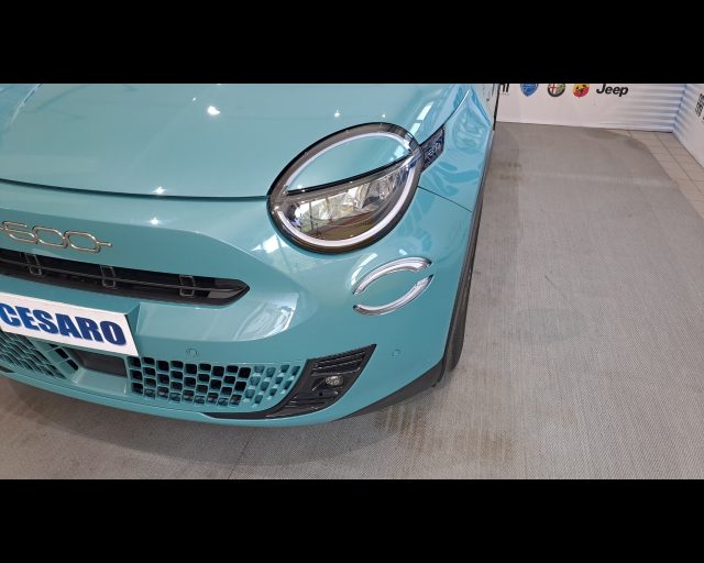 FIAT 600 1.2 HYBRID 145CV AUTO - foto 29