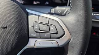 VOLKSWAGEN Golf usata, con Touch screen