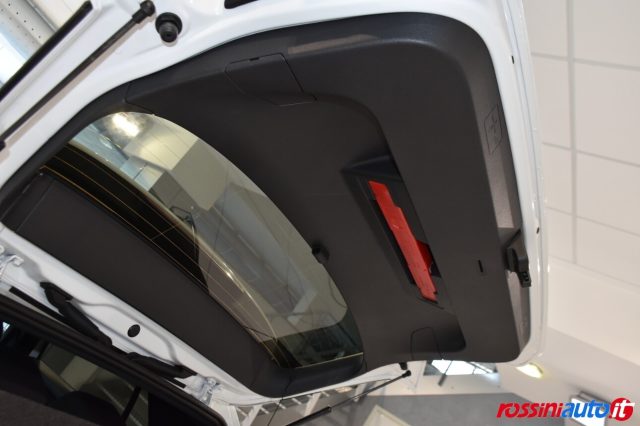 VOLKSWAGEN GOLF 8.5 GTE 1.5 E-HYBRID 272 CV DSG  - foto 18
