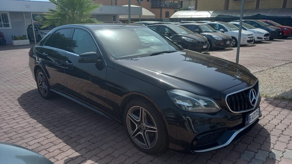 MERCEDES-BENZ E 200