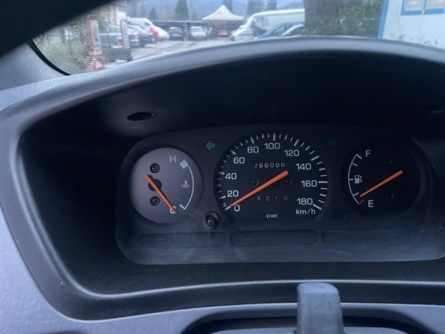 DAIHATSU TERIOS 1.3I 16V CAT 4WD DX LEGGERE GRAZ - foto 6