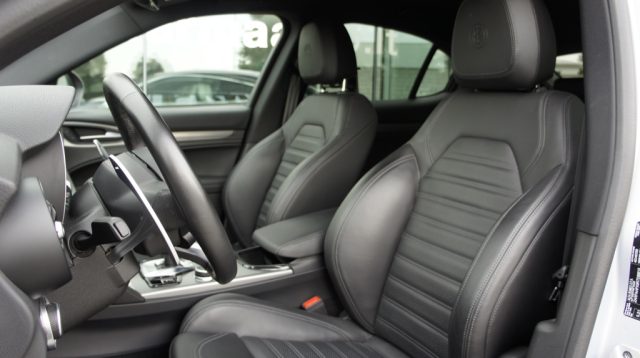 ALFA ROMEO STELVIO 2.2 TURBODIESEL 210 CV AT8 Q4 VE - foto 10