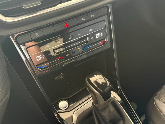 VOLKSWAGEN T-ROC 2.0 TDI SCR 150 CV DSG R-LINE - foto 15