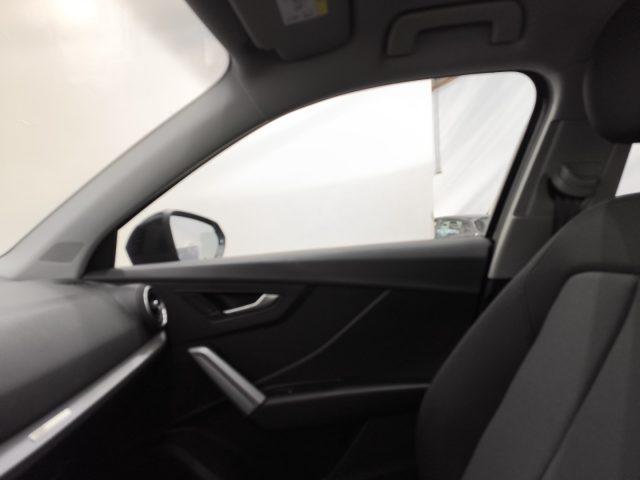 AUDI Q2 30 TFSI 110CV - foto 13