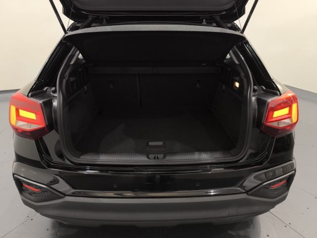 AUDI Q2 30 TFSI 110CV - foto 22