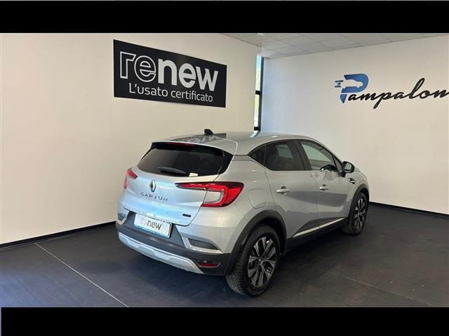 RENAULT CAPTUR 1.6 E-TECH PLUG-IN HYBRID 160CV  - foto 26