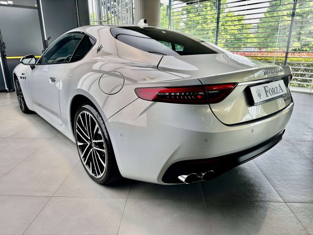 MASERATI GRANTURISMO 3.0 MODENA AWD AUTO,VERNIV. FUOR - foto 8