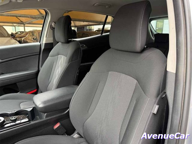 KIA SPORTAGE 1.6 CRDI MHEV STYLE LEVA MARCE N - foto 21