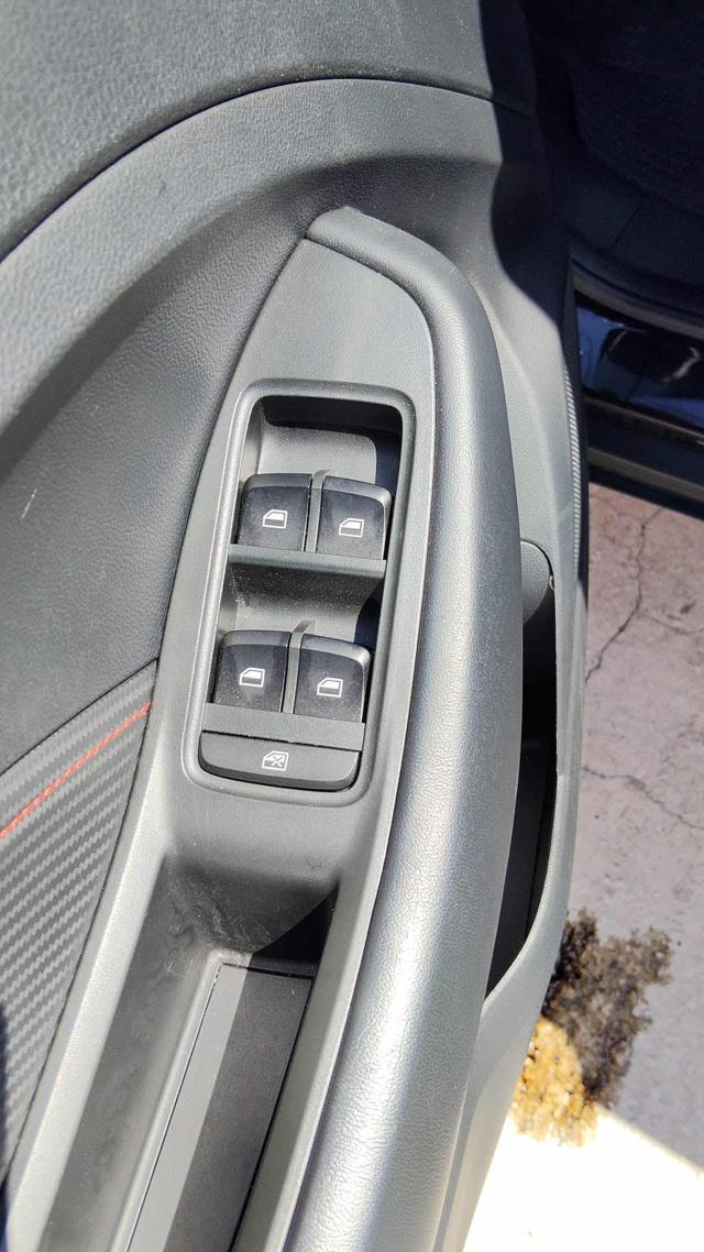 MG ZS 1.0T-GDI LUXURY FULL OPTIONAL PR - foto 9