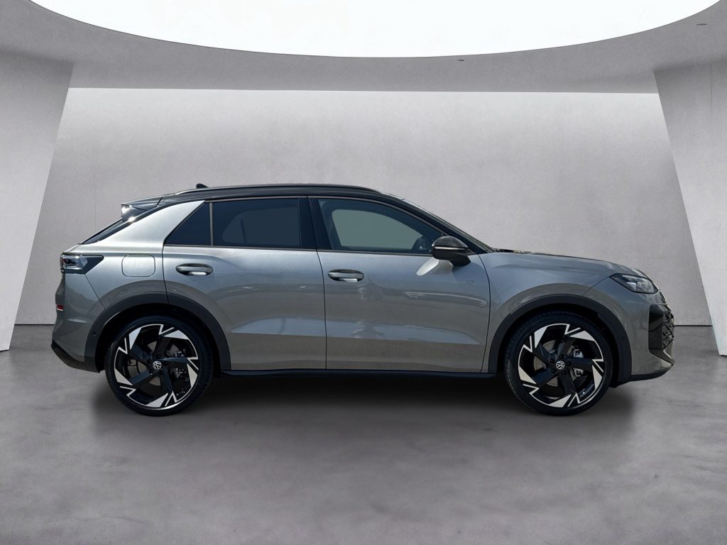 immagine nuovo VOLKSWAGEN T-Roc 1.5 etsi r-line 150cv dsg