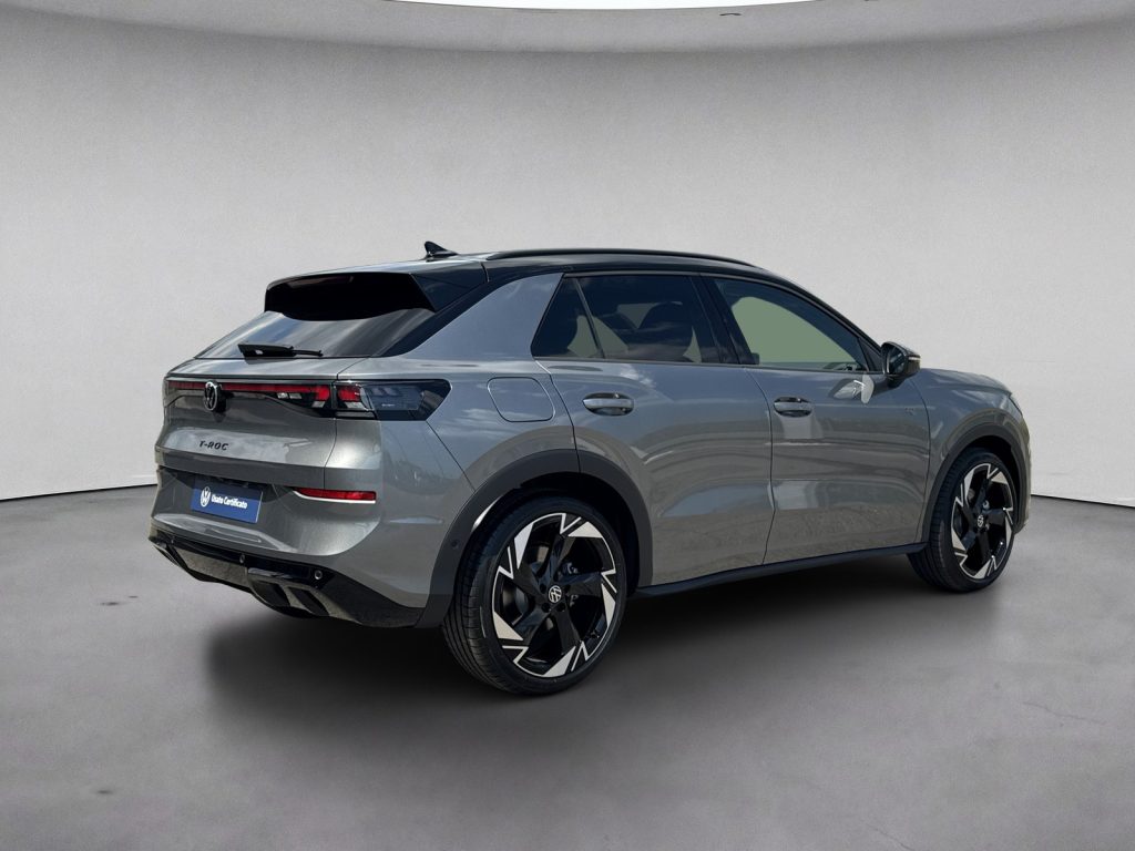 immagine nuovo VOLKSWAGEN T-Roc 1.5 etsi r-line 150cv dsg