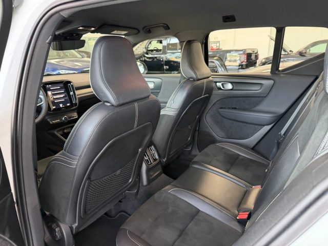 VOLVO XC40 T5 RECHARGE PLUG-IN HYBRID R-DES - foto 12