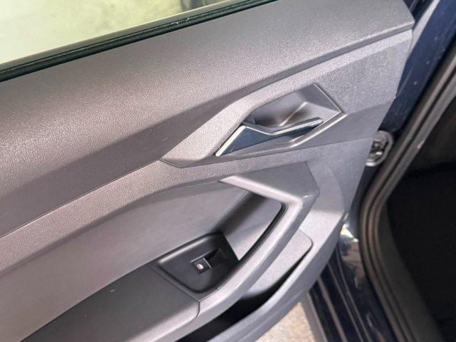 AUDI A1 CITYCARVER 30 TFSI - foto 11
