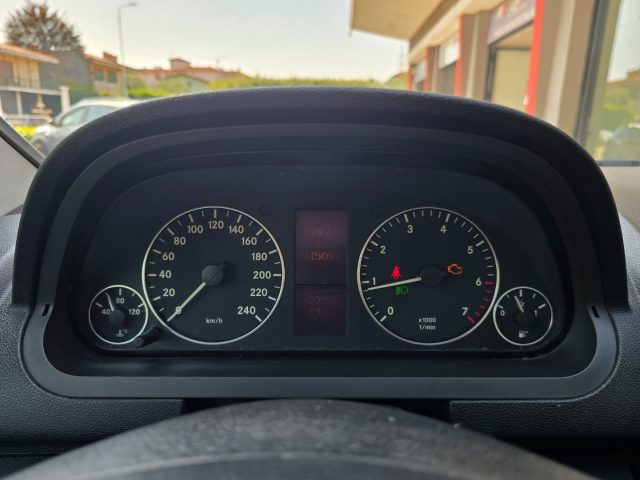 MERCEDES-BENZ A 150 ELEGANCE BENZINA PER COMMERCIANT - foto 27