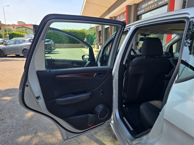 MERCEDES-BENZ A 150 ELEGANCE BENZINA PER COMMERCIANT - foto 41