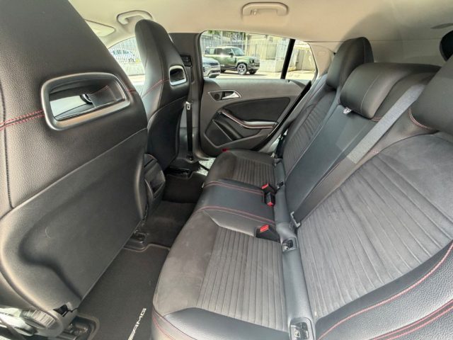 MERCEDES-BENZ CLA 200 D 4MATIC AUTOMATIC PREMIUM SHOOT - foto 8
