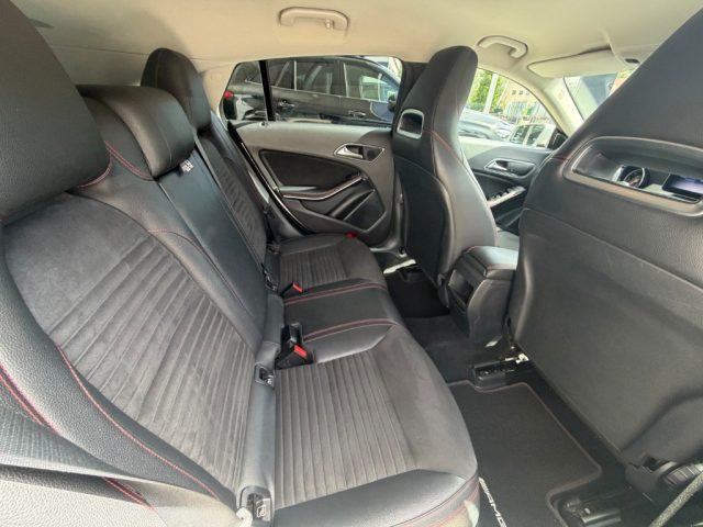 MERCEDES-BENZ CLA 200 D 4MATIC AUTOMATIC PREMIUM SHOOT - foto 10