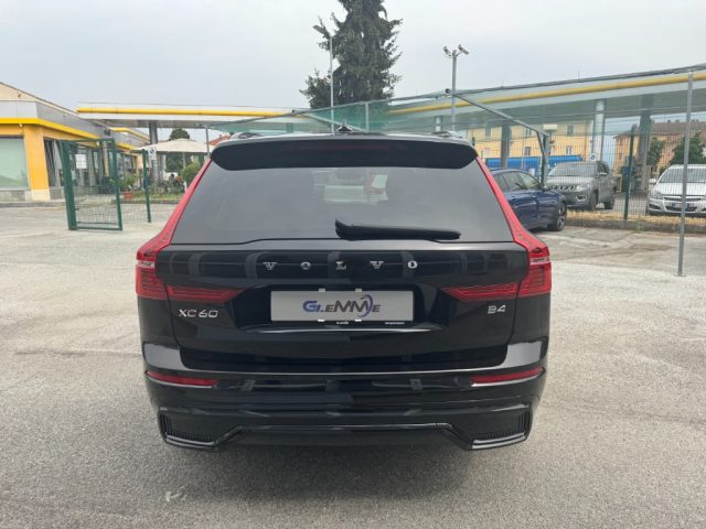 VOLVO XC60 B4 AUTOMATICO PLUS DARK - foto 6