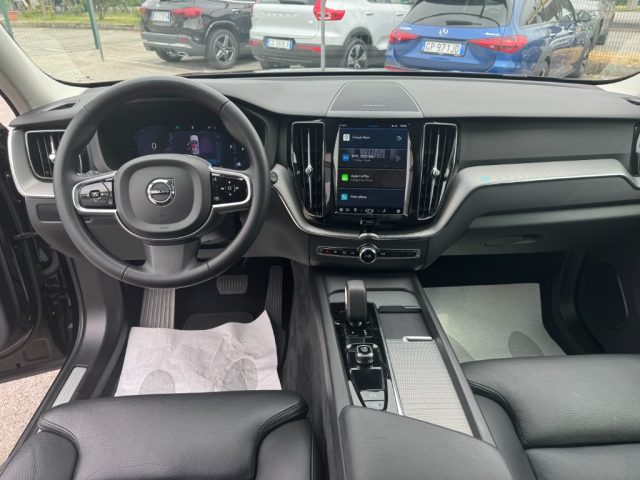 VOLVO XC60 B4 AUTOMATICO PLUS DARK - foto 14