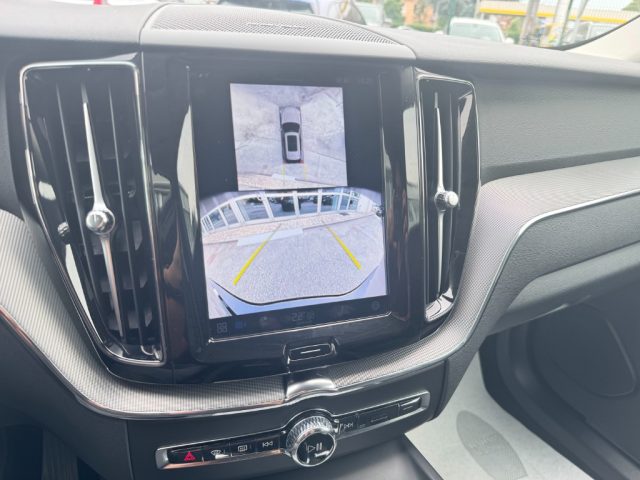 VOLVO XC60 B4 AUTOMATICO PLUS DARK - foto 16
