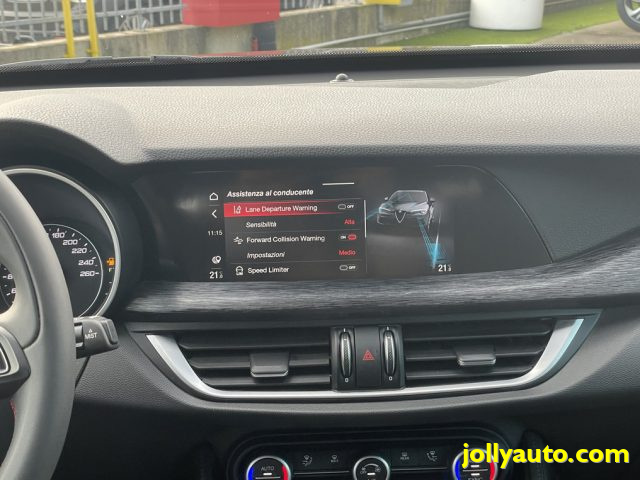 ALFA ROMEO STELVIO 2.2 TURBODIESEL 190 CV AT8 Q4 BU - foto 17