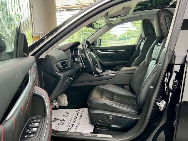MASERATI LEVANTE 3.0 V6 GRANSPORT 275CV , TETTO P - foto 10