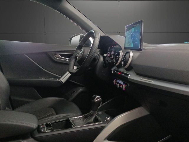 AUDI Q2 35 TDI S TRONIC S LINE EDITION - foto 10