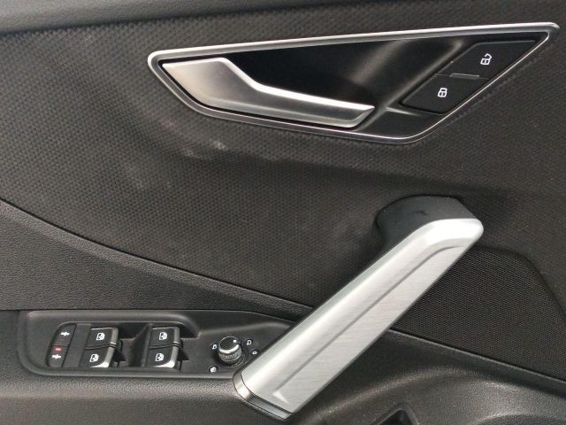 AUDI Q2 35 TDI S TRONIC S LINE EDITION - foto 15